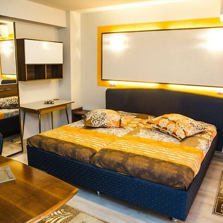 Apartament Calea Bucuresti Piteşti Exterior foto