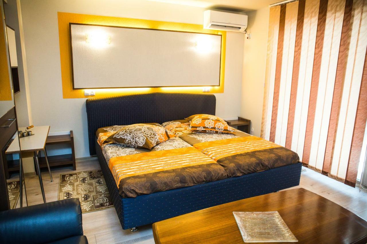 Apartament Calea Bucuresti Piteşti Exterior foto